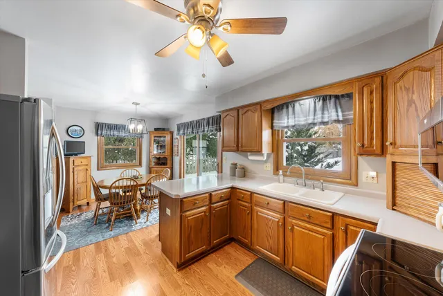 $329,900 | 500 West Deer Pass Road, Saukville, WI 53080