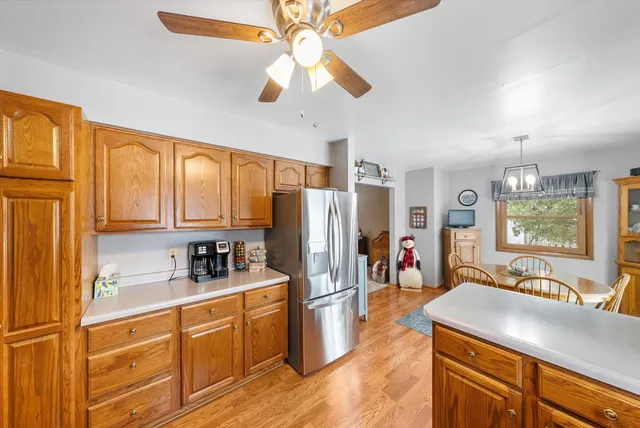 $329,900 | 500 West Deer Pass Road, Saukville, WI 53080