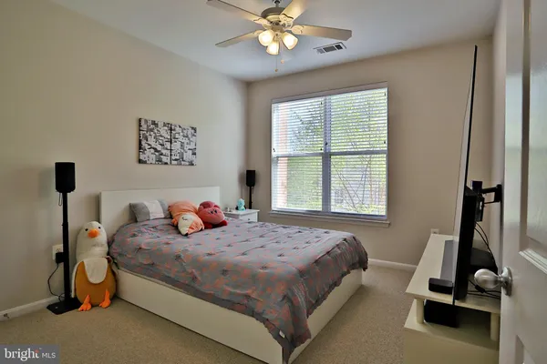 $319,900 | 2765 Centerboro Drive, Unit 352, Vienna, VA 22181