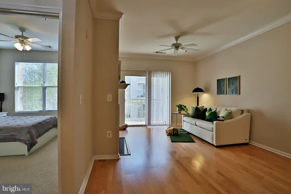 $319,900 | 2765 Centerboro Drive, Unit 352, Vienna, VA 22181