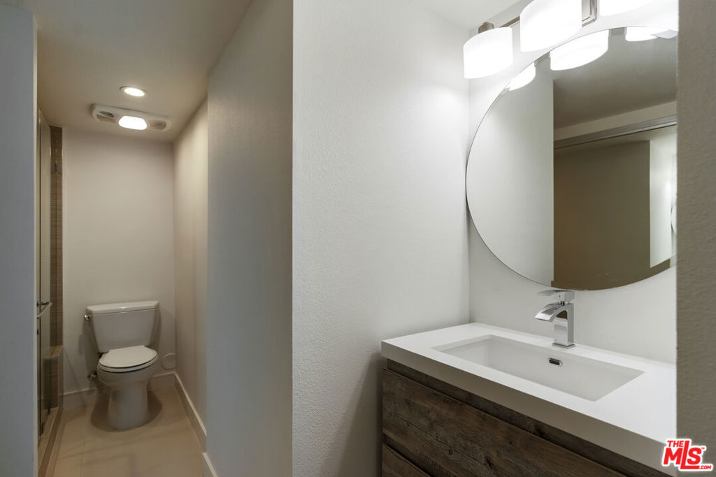 4555 Falkirk Oxnard, CA 93035 - Photo 31 of 46