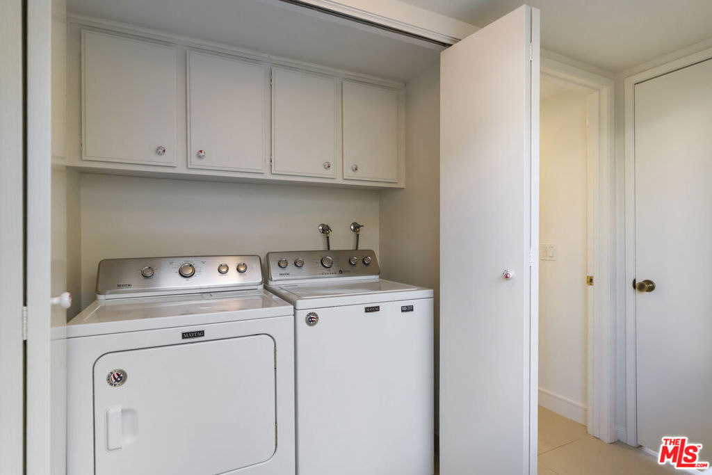 4555 Falkirk Oxnard, CA 93035 - Photo 33 of 46