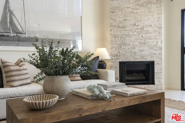 $1,795,000 | 4555 Falkirk, Oxnard, CA 93035