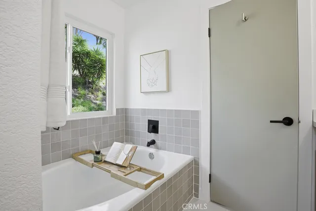 $899,000 | 1069 Belleza Street, Camarillo, CA 93012