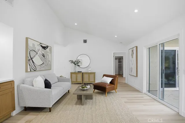 $899,000 | 1069 Belleza Street, Camarillo, CA 93012