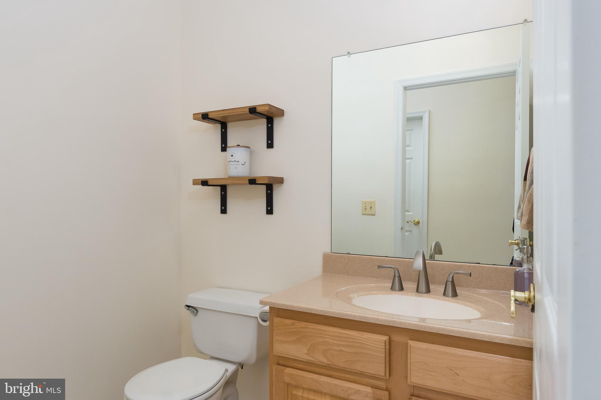 81 Millers Grove Road Belle Mead, NJ 08502 - Photo 18 of 38 1st flr powder room