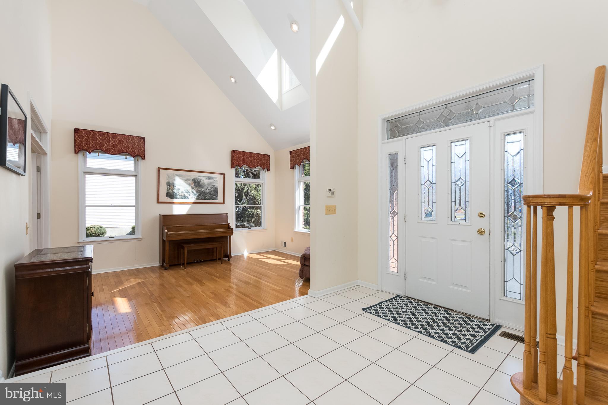 81 Millers Grove Road Belle Mead, NJ 08502 - Photo 4 of 38 Gallery Image 4