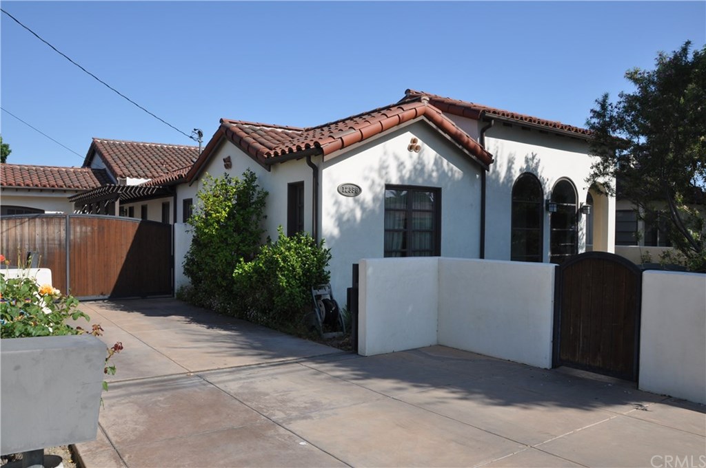 12356 Downey Avenue Downey, CA 90242 - Photo 3 of 19