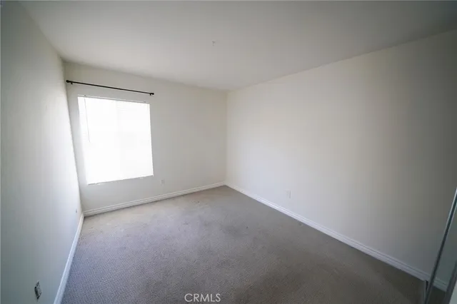 $2,750 | 18350 Hatteras Street, Tarzana, CA 91356