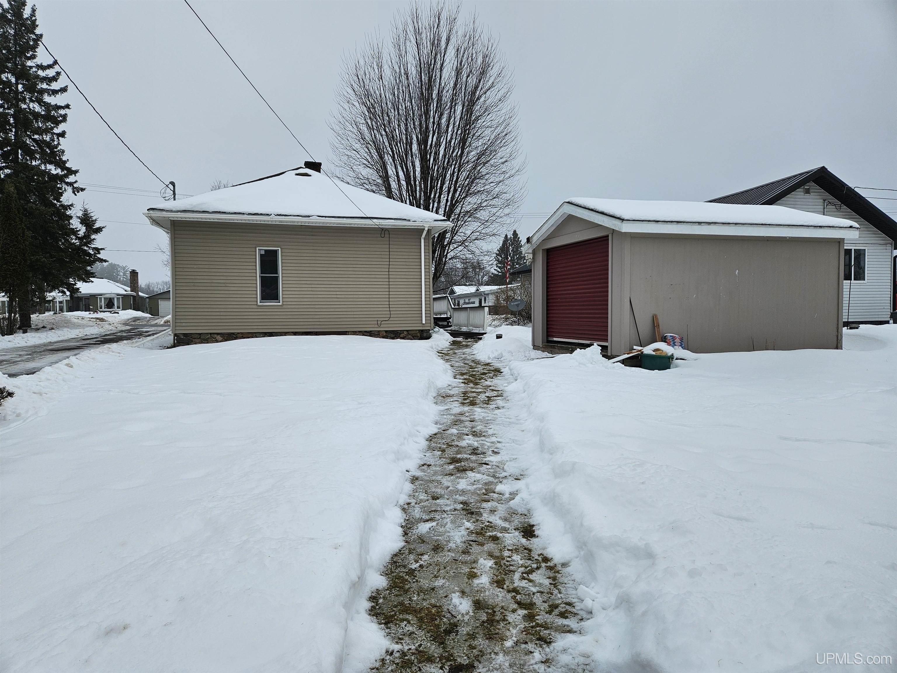 W601 County Road North Niagara, WI 54151 - Photo 26 of 33