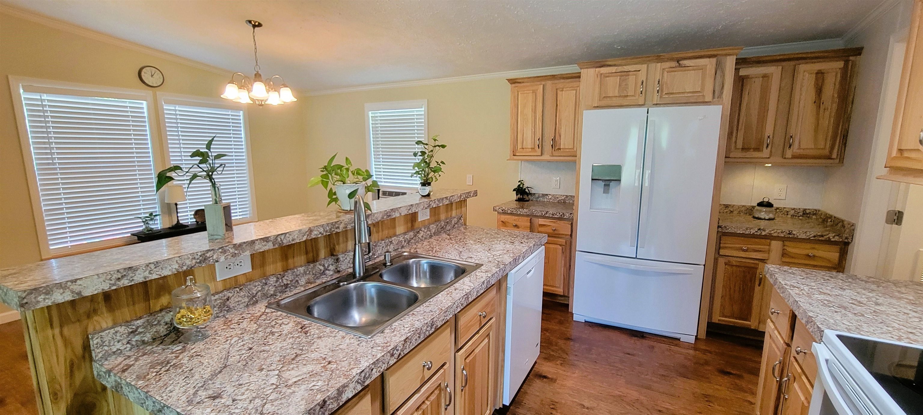 8 Garden Way Troy, NH 03465 - Photo 5 of 26 Gallery Image 5