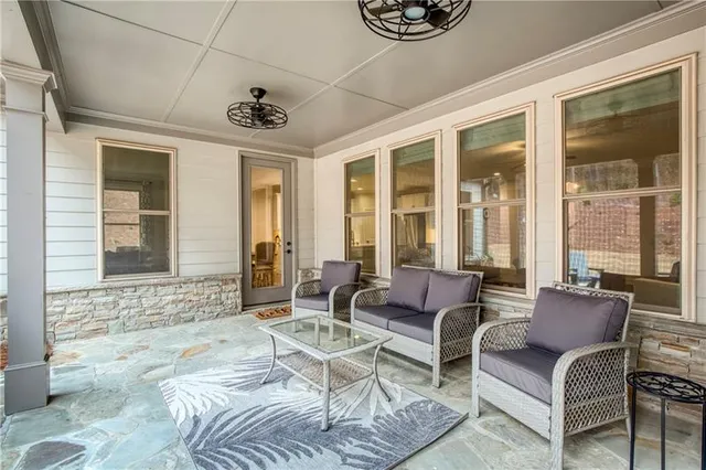 $875,000 | 202 Vandiver Court, Acworth, GA 30101