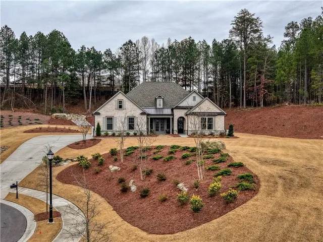 $875,000 | 202 Vandiver Court, Acworth, GA 30101