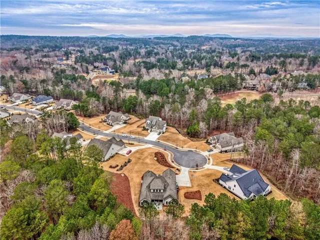 $875,000 | 202 Vandiver Court, Acworth, GA 30101