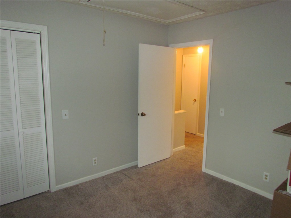 25 Anchor Point, Unit POINTE Anderson, SC 29625 - Photo 12 of 20 Second Bedroom