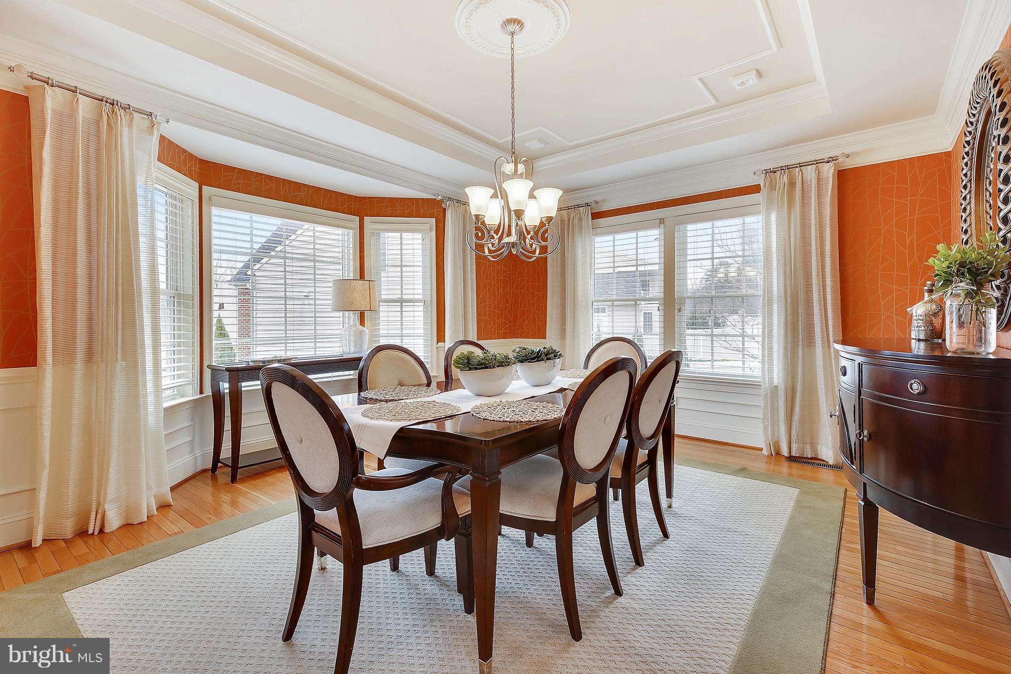 105 Sheppard Road Severna Park, MD 21146 - Photo 5 of 30 Designer selections & custom window treatments