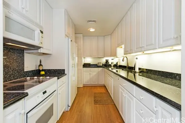 $8,000 | 4999 Kahala Avenue, Unit 141, Honolulu, HI 96816