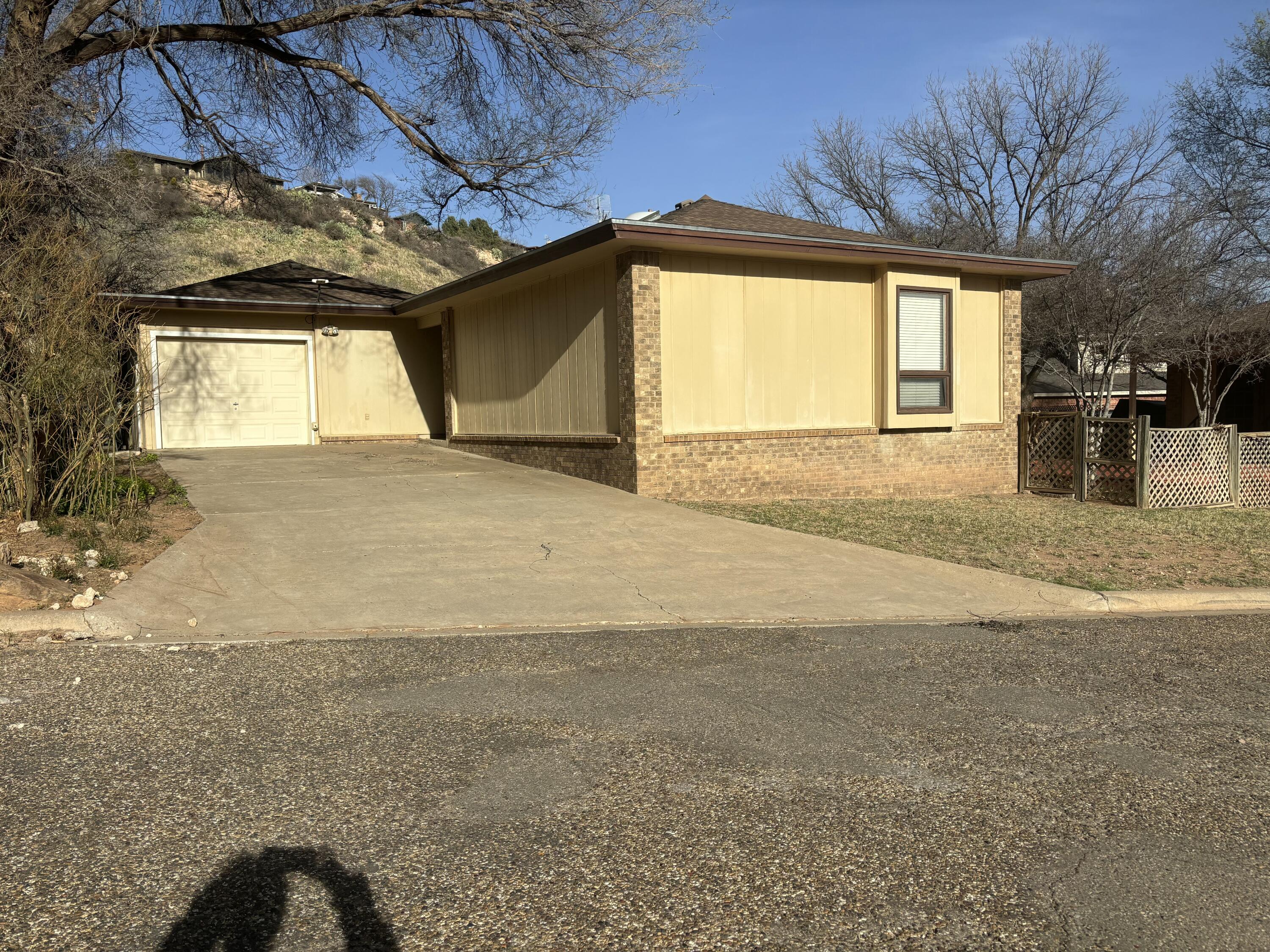 19 Foothill Drive Ransom Canyon, TX 79366 - Photo 5 of 34 IMG_4140