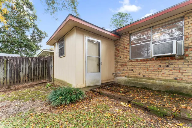 $185,900 | 1713 Emmaline Drive, Baton Rouge, LA 70810