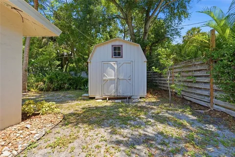 $589,000 | 831 Highland Street, Sarasota, FL 34234