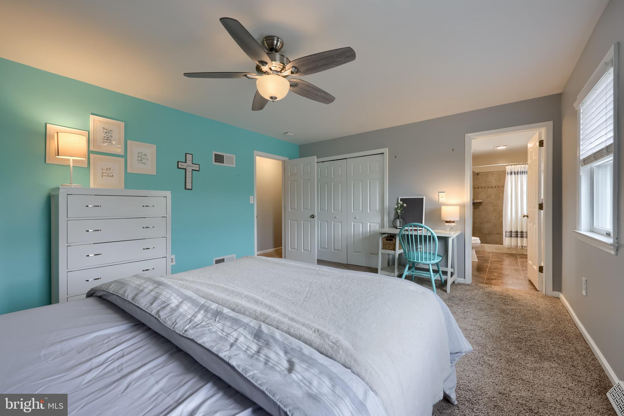 323 Knights Bridge Way Lititz, PA 17543 - Photo 33 of 56 2nd bedroom