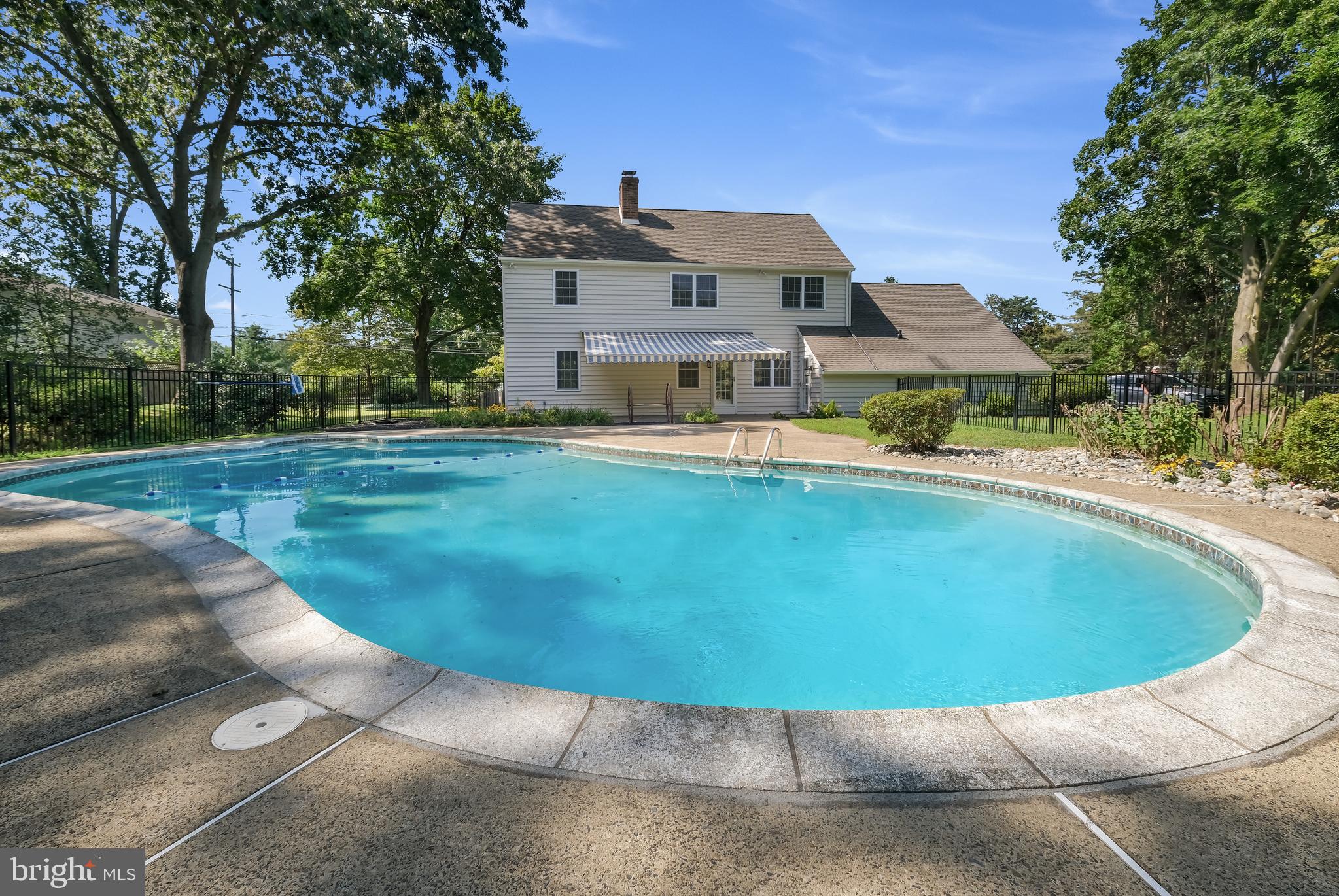 821 East Sandy Ridge Road Doylestown, PA 18901 - Photo 4 of 20 Gallery Image 4