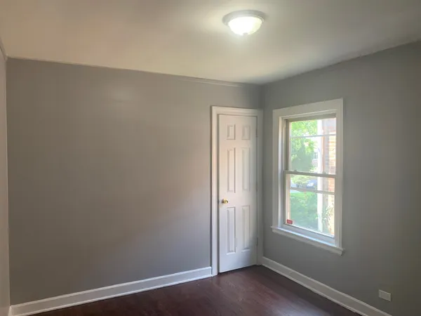a view of a room with an empty space