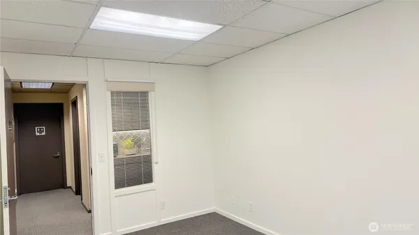 an empty room with a empty space