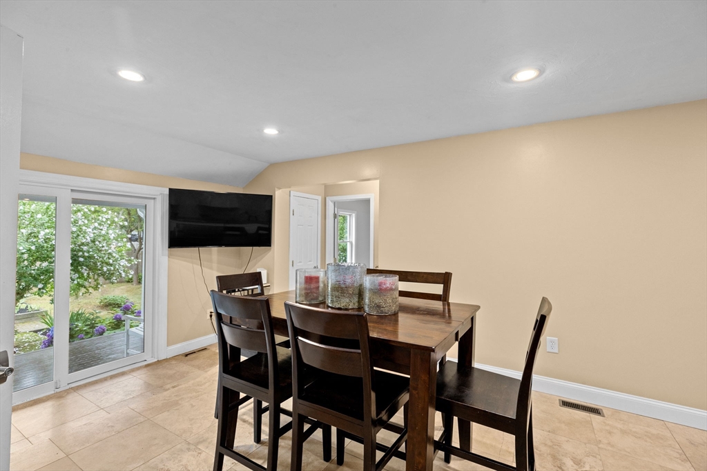 14 Edgar Road Scituate, MA 02066 - Photo 15 of 34