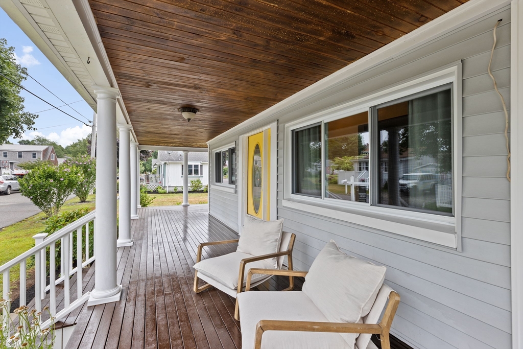 14 Edgar Road Scituate, MA 02066 - Photo 2 of 34