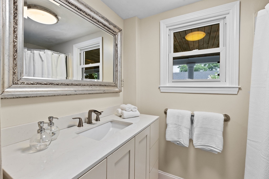 14 Edgar Road Scituate, MA 02066 - Photo 9 of 34