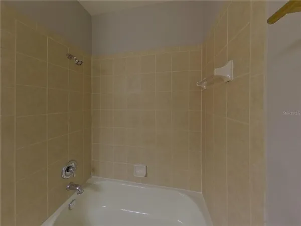 $2,429 | Undisclosed Address, Seffner, FL 33584