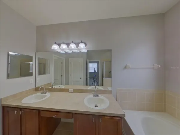 $2,429 | Undisclosed Address, Seffner, FL 33584