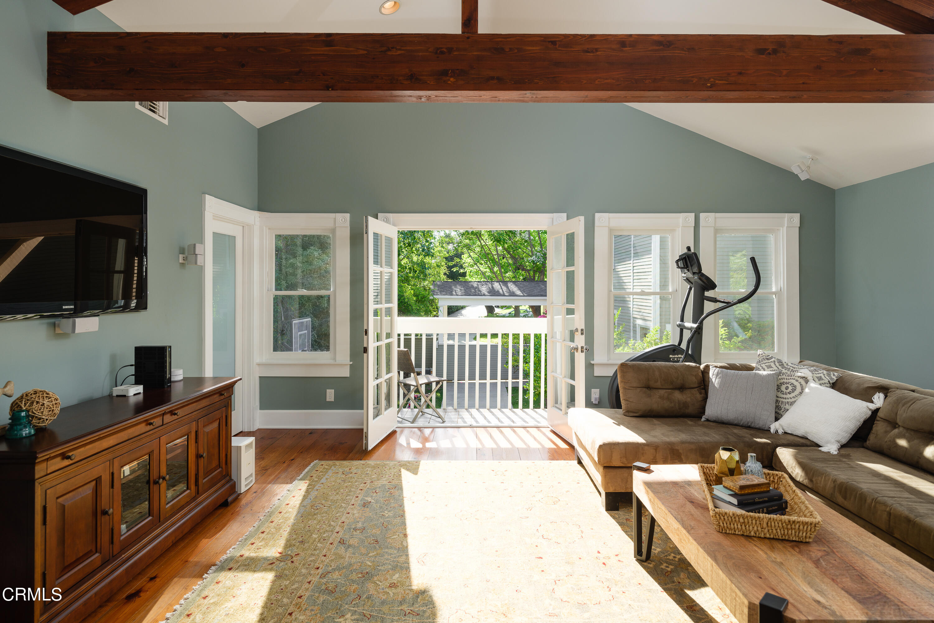 2020 Minoru Drive Altadena, CA 91001 - Photo 44 of 75 a bedroom with furniture and a window