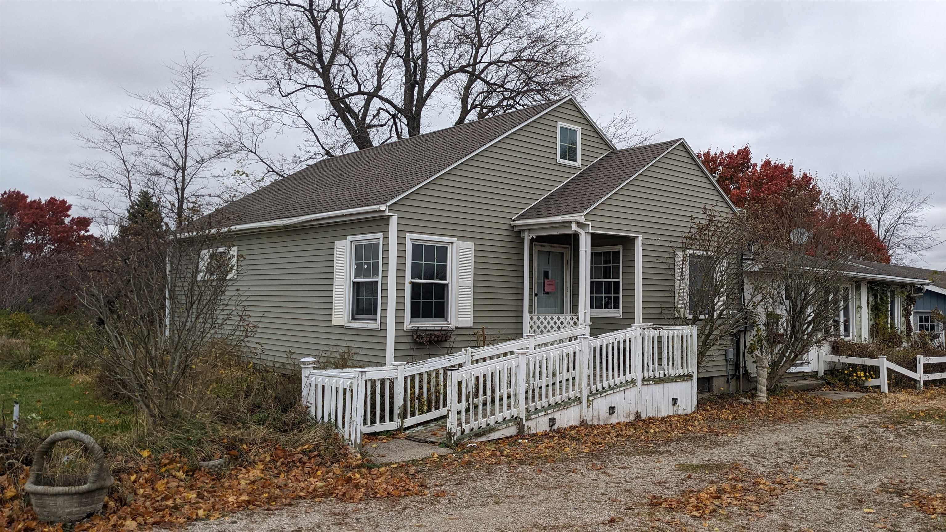 5871 State Rte 101 Decatur, IN 46733 - Photo 1 of 30