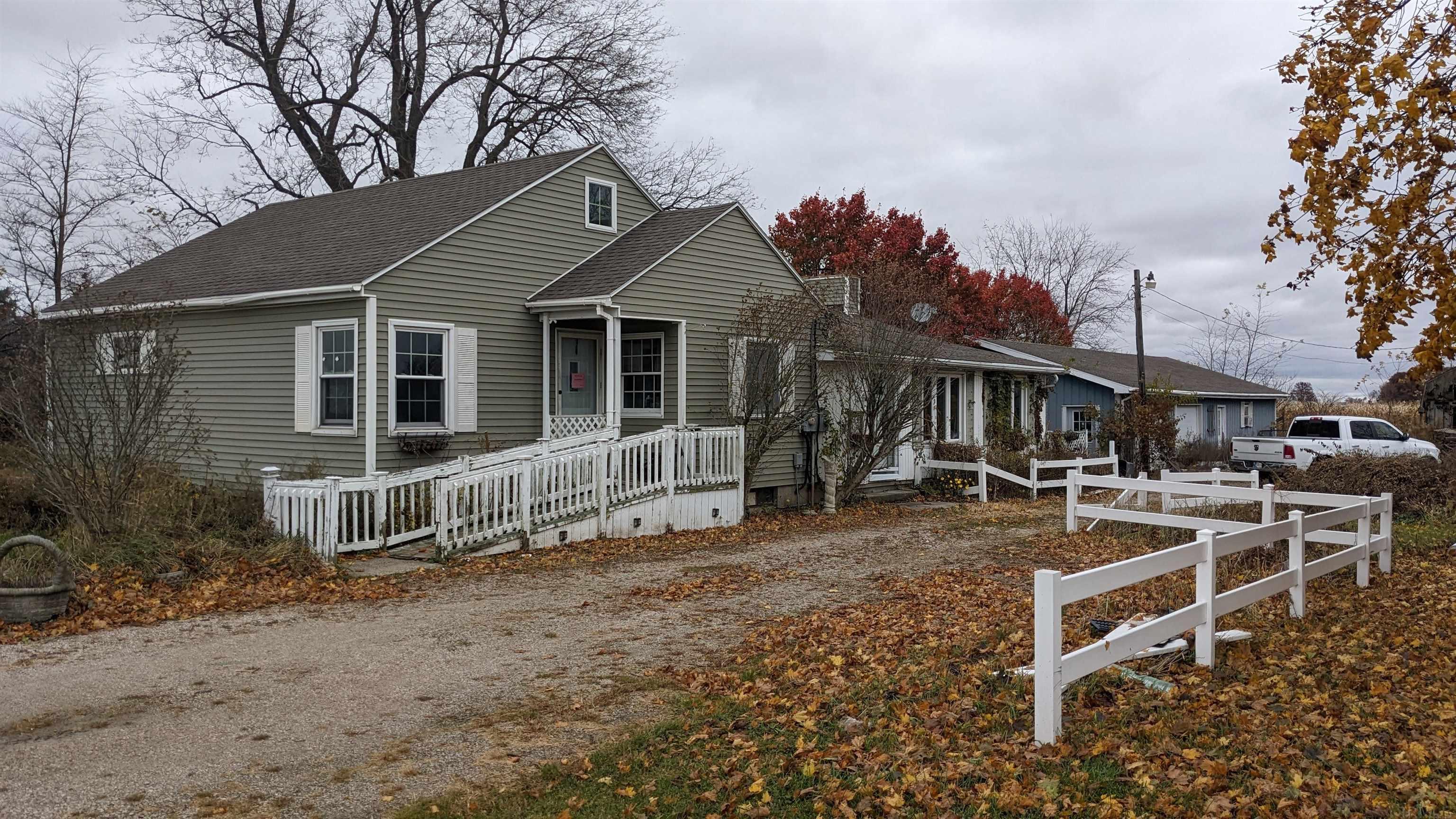 5871 State Rte 101 Decatur, IN 46733 - Photo 2 of 30