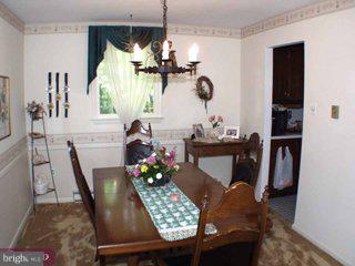 1557 North Valley Road Pottstown, PA 19464 - Photo 3 of 6 Gallery Image 3