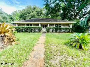 $1,795 | 2329 Greenway Drive, Gautier, MS 39553