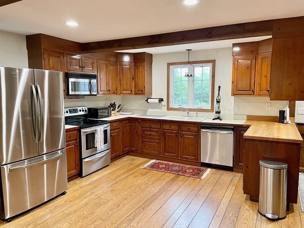 91 A Hubbardston Road Princeton, MA 01541 - Photo 7 of 28