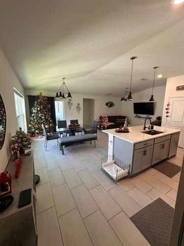 $2,500 | 1027 Papaya Circle, Davenport, FL 33897