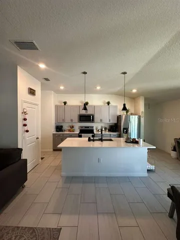 $2,500 | 1027 Papaya Circle, Davenport, FL 33897