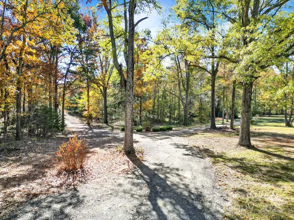 $455,000 | 1932 Douglas Road, Lancaster, SC 29720