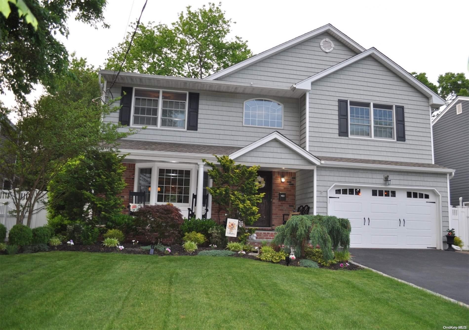 3695 Berne Road Wantagh, NY 11793 - Photo 1 of 1 Gallery Image 1
