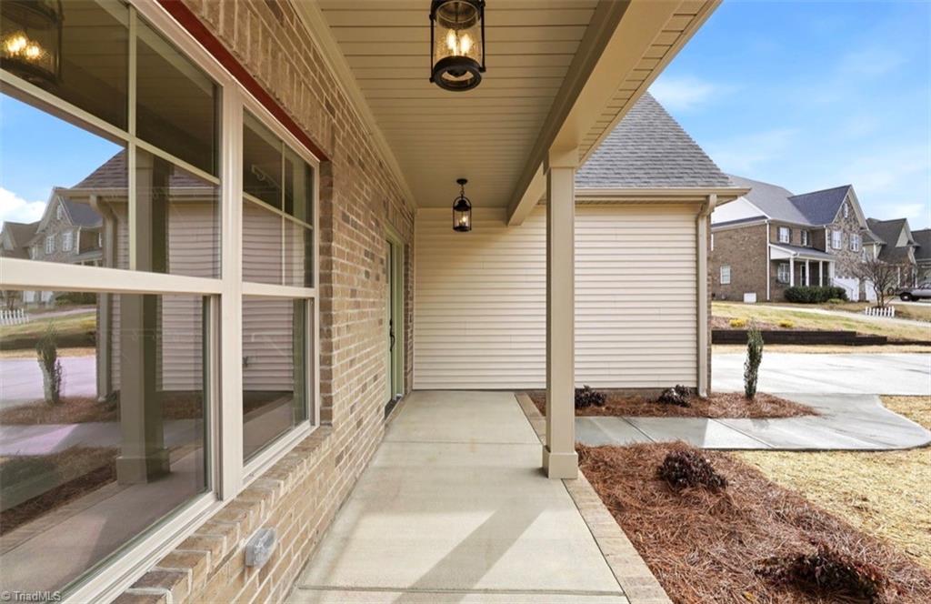 6809 Orchard Path Drive Clemmons, NC 27012 - Photo 3 of 38