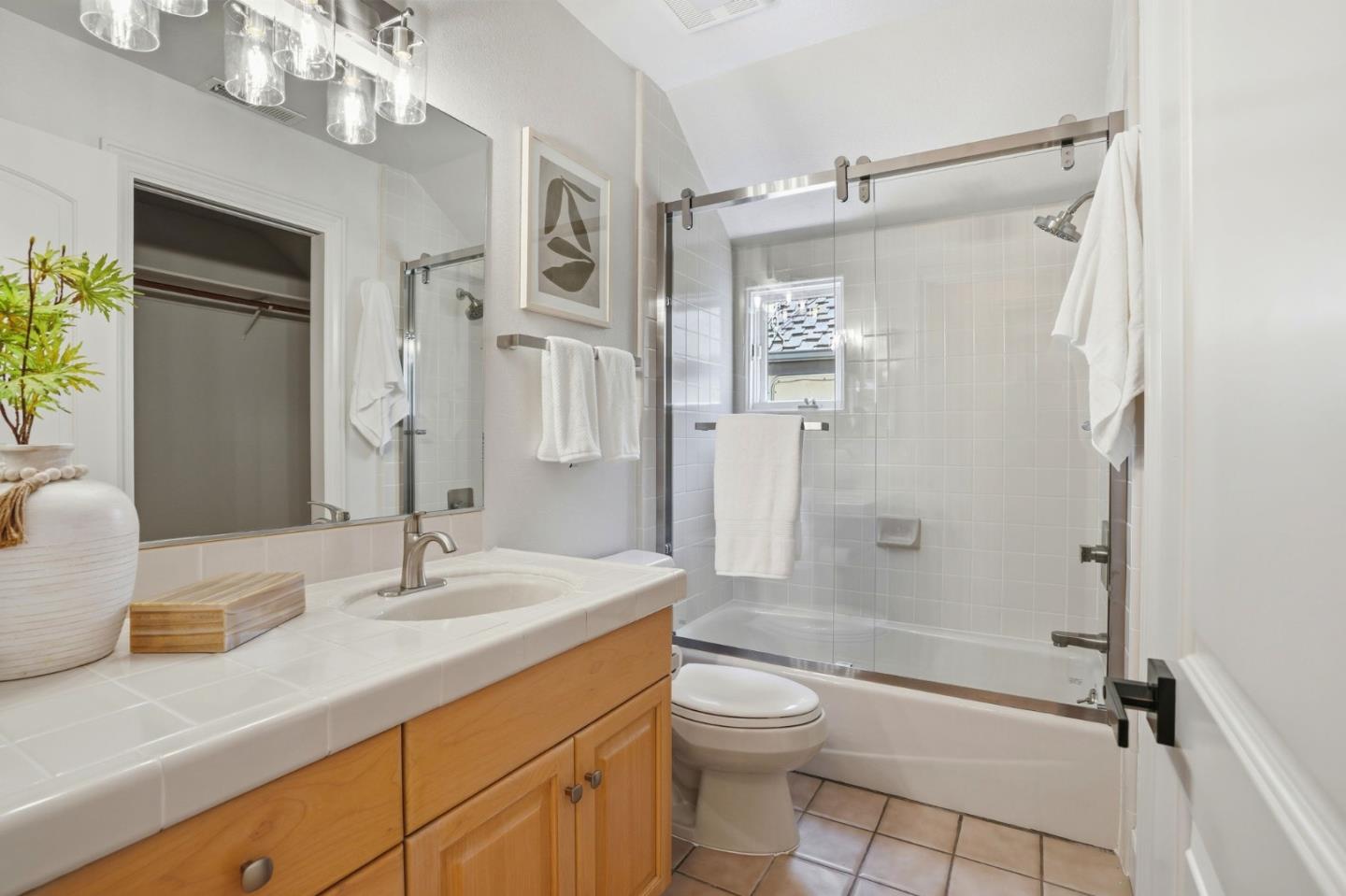 208 Stanford Avenue Menlo Park, CA 94025 - Photo 45 of 51