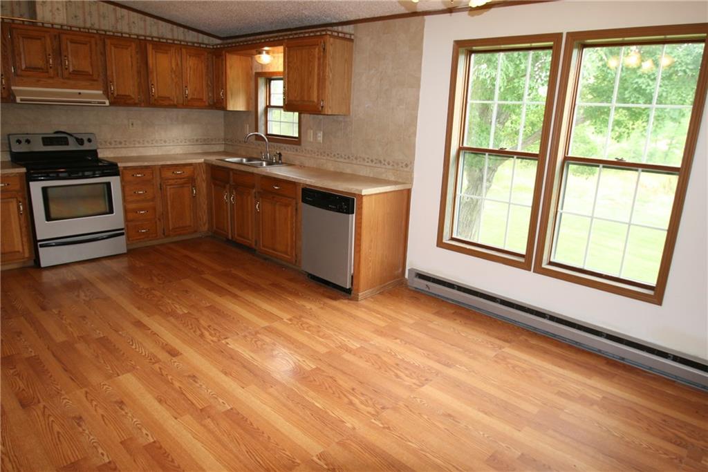 1292 Coffee Run Road Pulaski, PA 16143 - Photo 2 of 17 Gallery Image 2