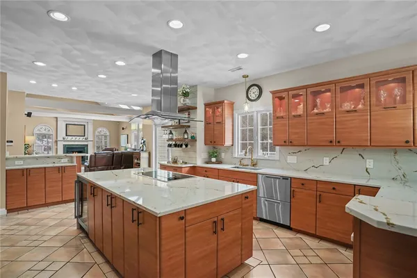 $1,065,000 | 142 Sand Plns Trail, South Kingstown, RI 02879
