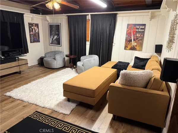 $6,800 | 5247 Buffalo Avenue, Sherman Oaks, CA 91401