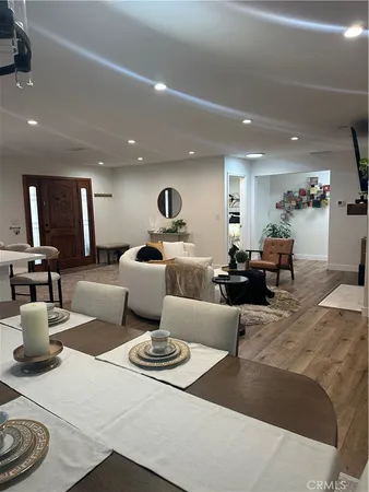 $6,800 | 5247 Buffalo Avenue, Sherman Oaks, CA 91401