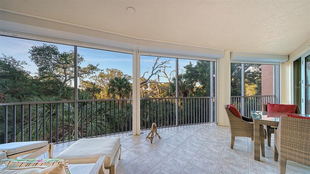 3621 North Point Road, Unit 301 Osprey, FL 34229 - Photo 12 of 95